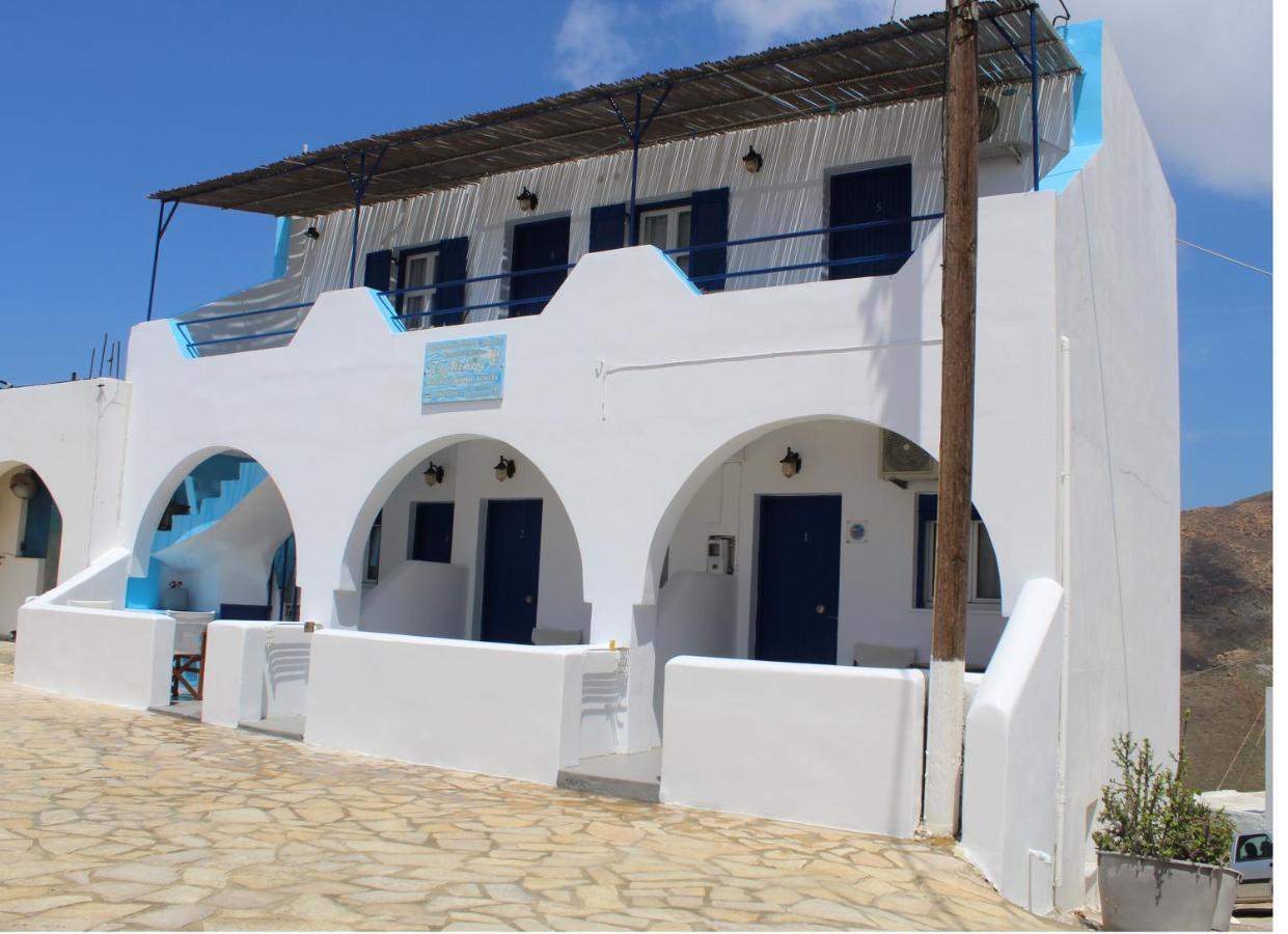 Meltemi Rooms And Studios Anafi Exterior foto